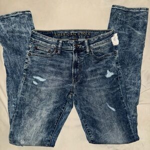 American Eagle Straight Leg Jeans